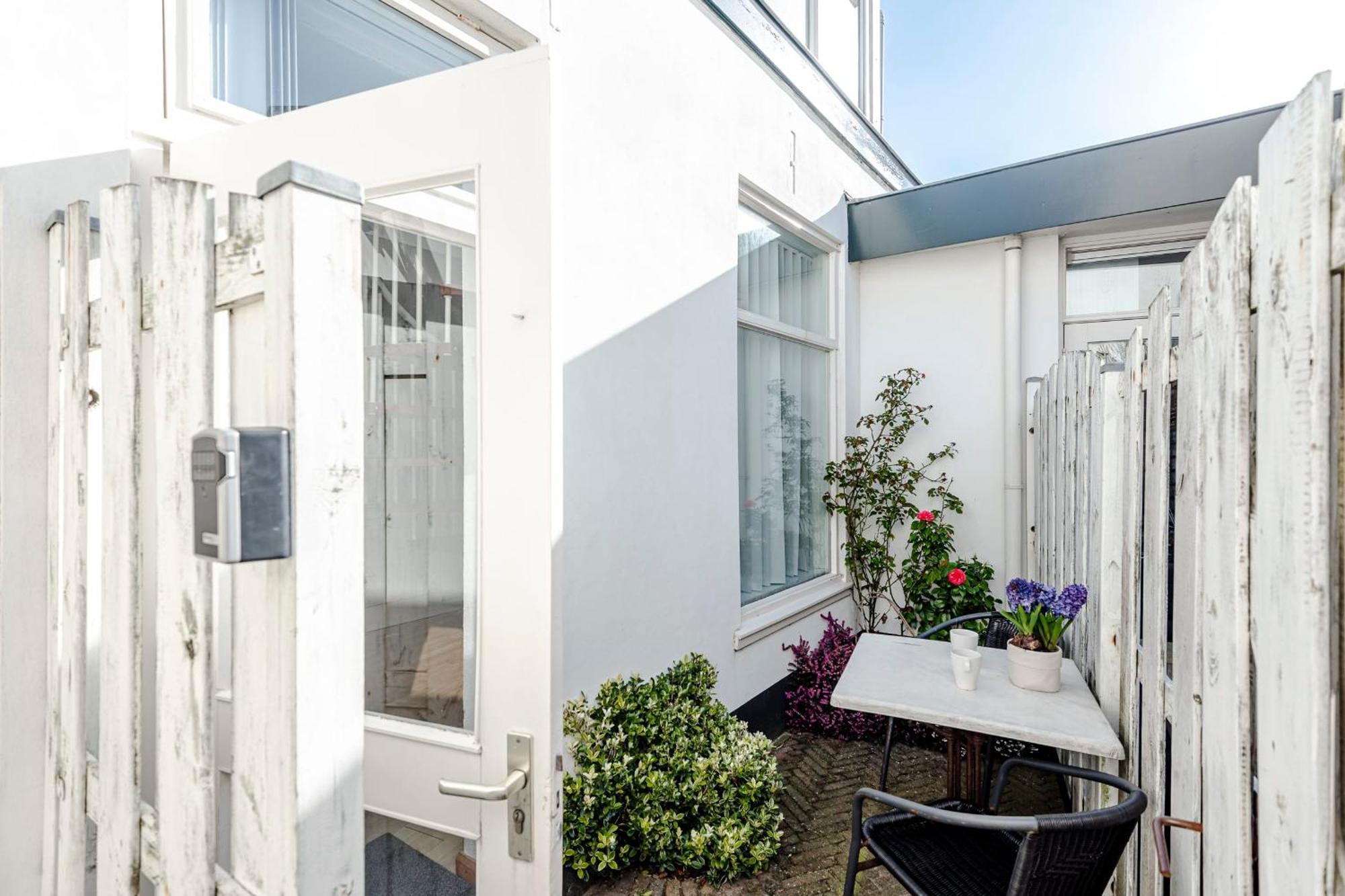Bensan Beach House Zandvoort Bagian luar foto